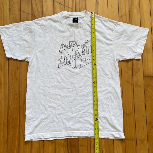 Dime MTL Horse Living Room Graphic T-Shirt White Mens Medium Made in USA - Picture 4 of 6
